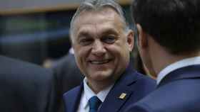 El primer ministro húngaro, Viktor Orbán, durante la última cumbre presencial de la UE en febrero.