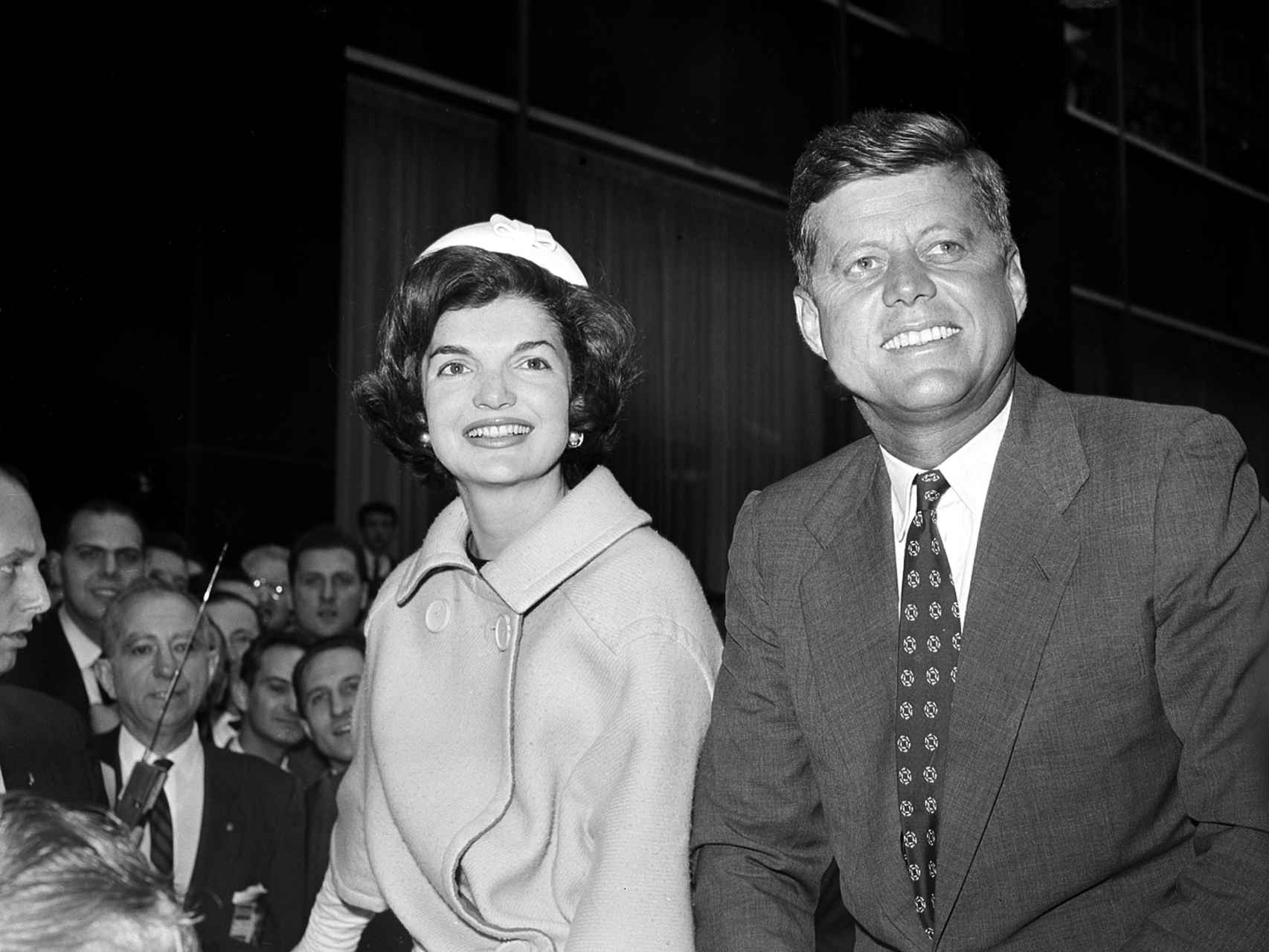 John F. Kennedy junto a su esposa, Jacqueline.