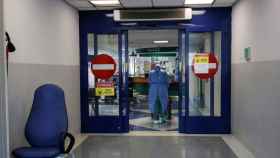 Un hospital italiano con la zona destinada a los pacientes de coronavirus delimitada.