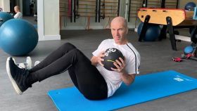 Zidane, en un entrenamiento en casa. Foto: Instagram (@zidane)