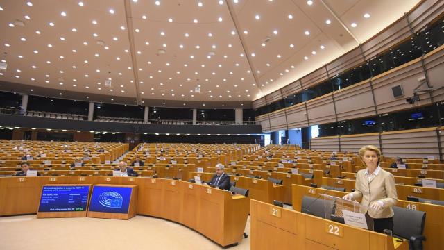 La presidenta Ursula von der Leyen, durante su intervención este jueves ante la Eurocámara