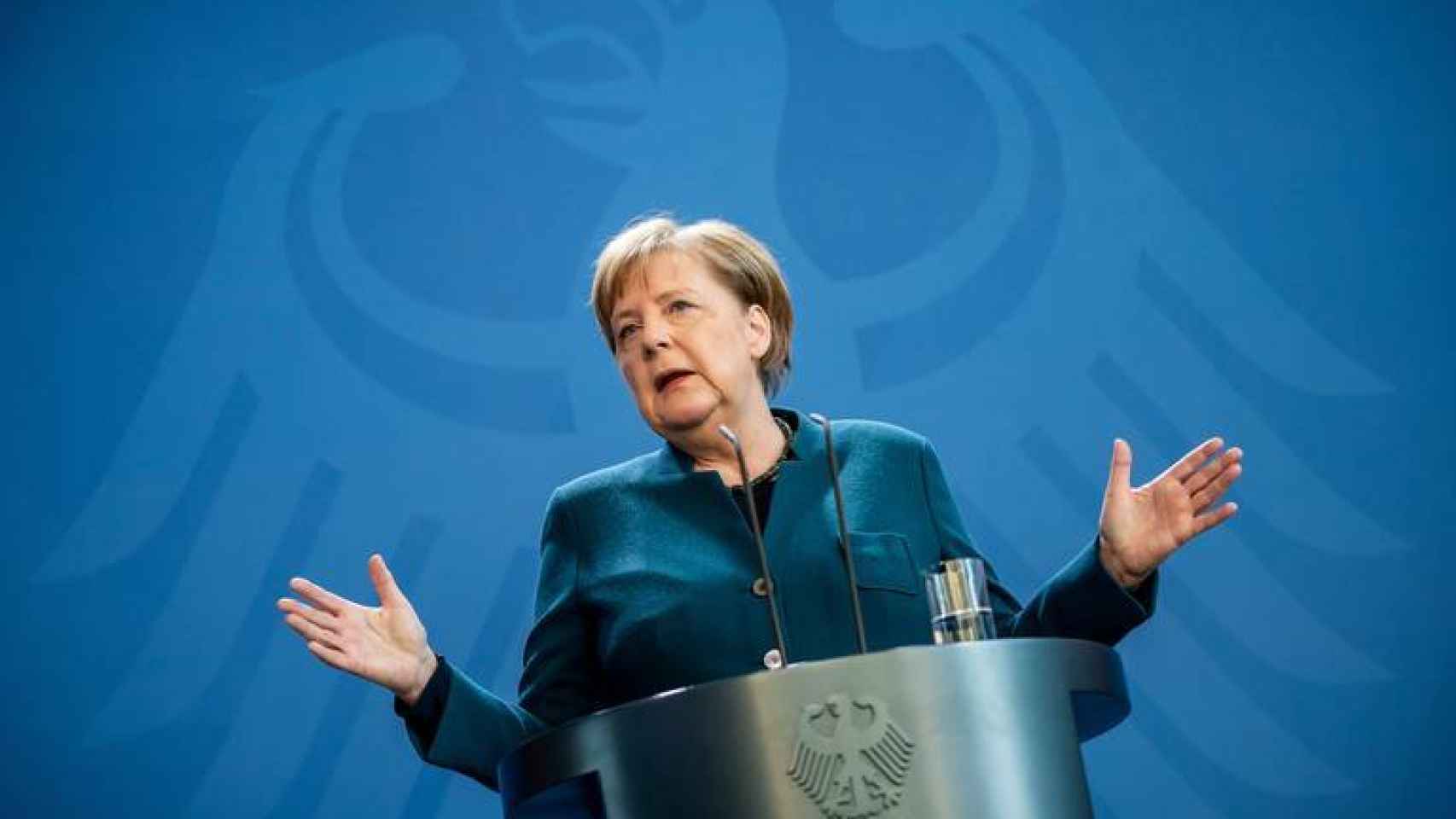 Merkel pretende reabrir el país desde el 3 de mayo
