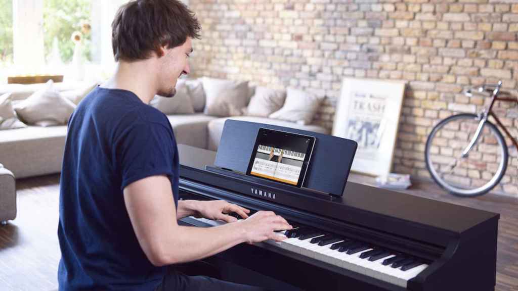 piso Examinar detenidamente pronóstico La app para aprender a tocar el piano con tus canciones favoritas: flowkey