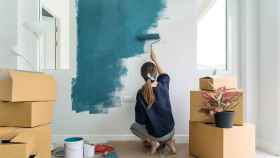 Cómo pintar paredes sin ayuda de un pintor profesional