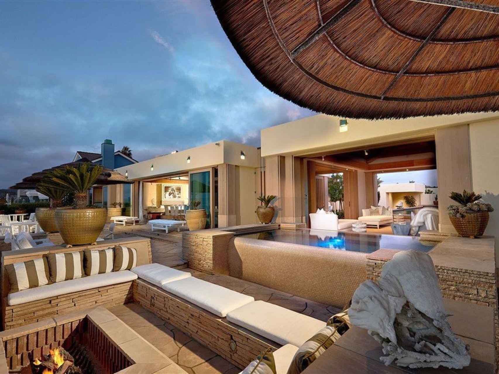 La terraza de la casa de Bill y Melinda Gates es ideal para disfrutar de tiempo al aire libre.