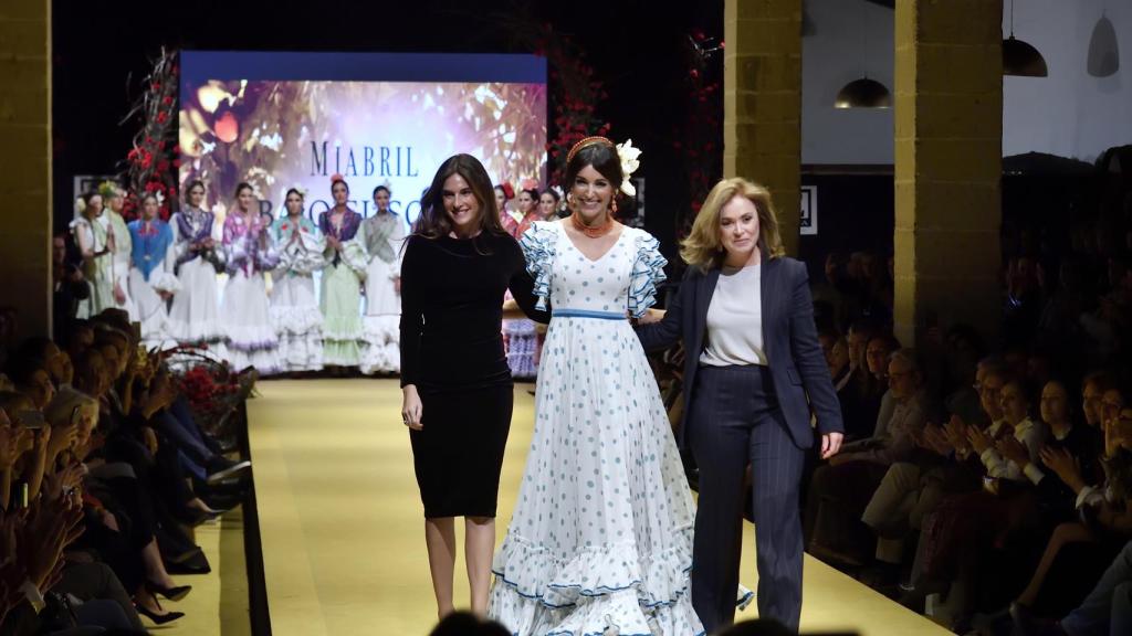 Lourdes Montes y Rocío Terry, junto a la modelo Noelia López, presentaron su línea de Miabril hace dos meses.