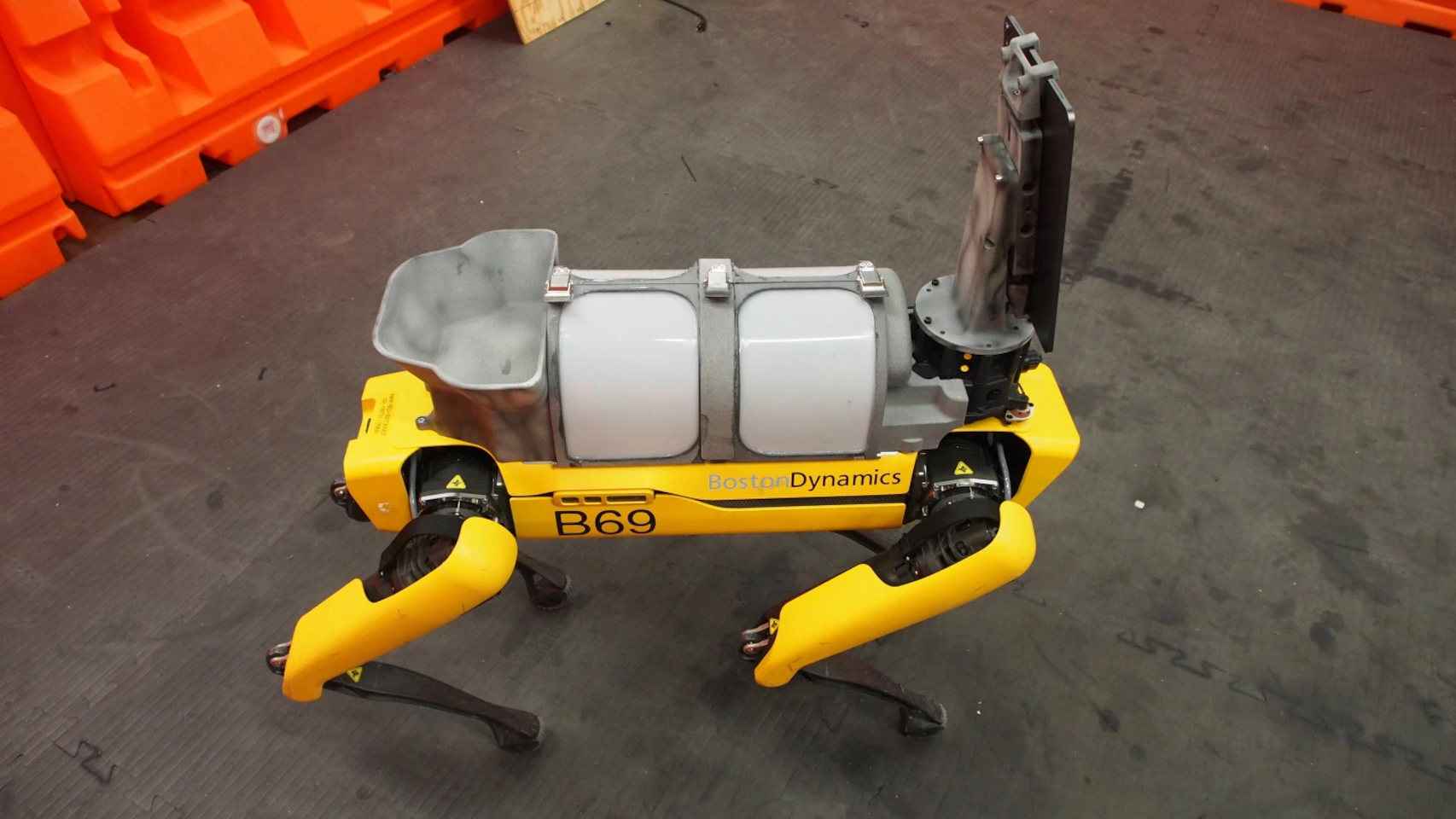 El perro robotico de Boston Dynamics también sirve para el transporte