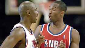 Michael Jordan y Kobe Bryant en el All Star de 2003