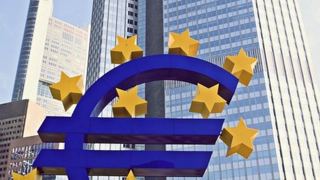 El euríbor vuelve a caer a mínimos en su media de octubre.