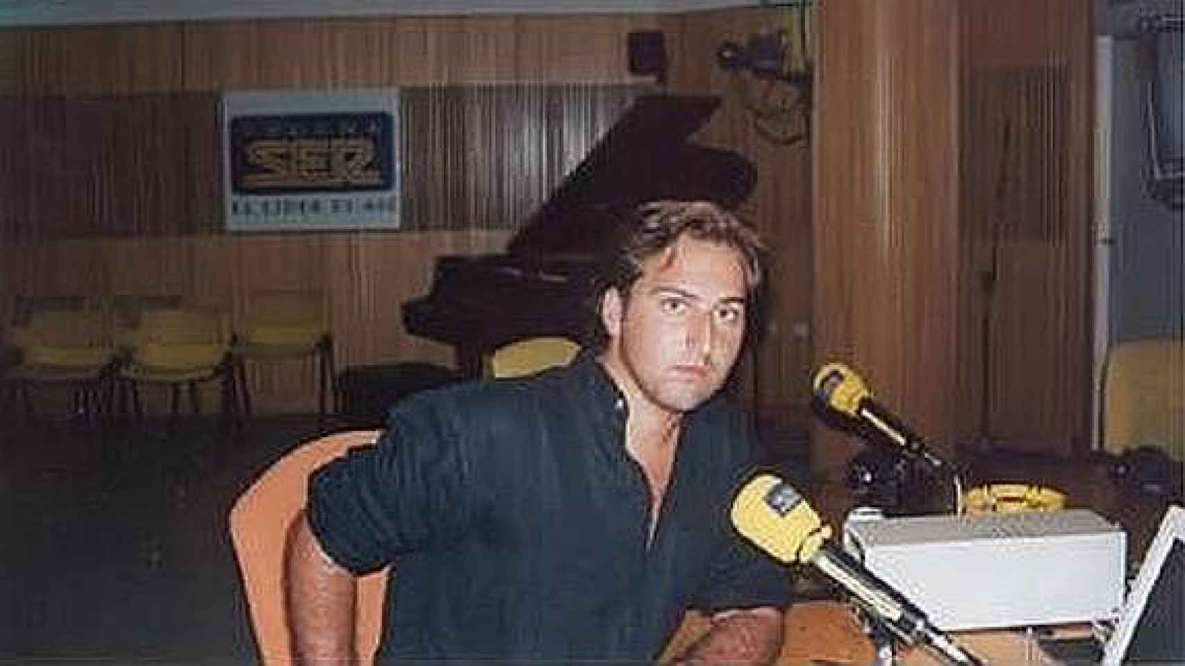 Jiménez comenzó, en 2002, en la cadena Ser.