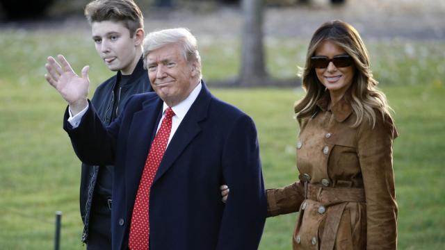 Donald, Melania y Barron Trump.