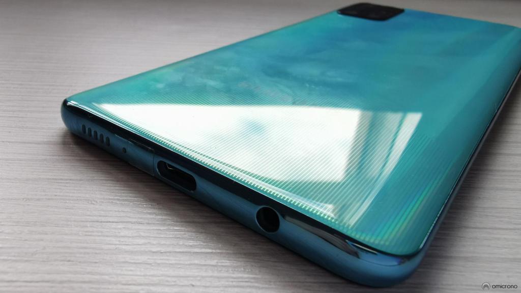 Samsung Galaxy A51.