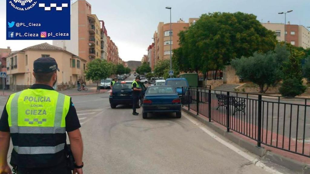 Controles de la Policía Local de Cieza durante el estado de alarma.