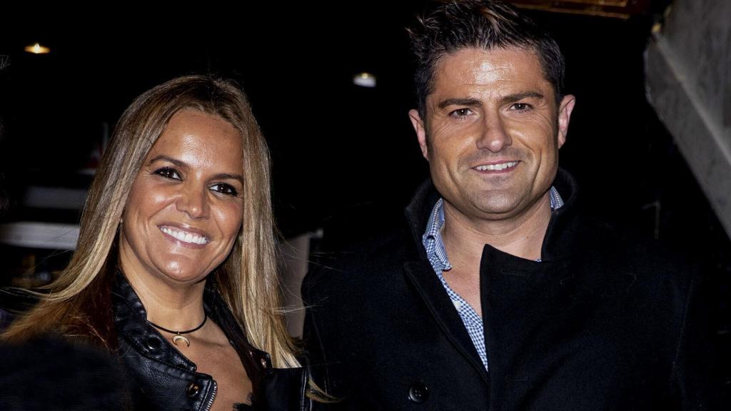 Marta López y Alfonso Merlos en su primera aparición pública como pareja.