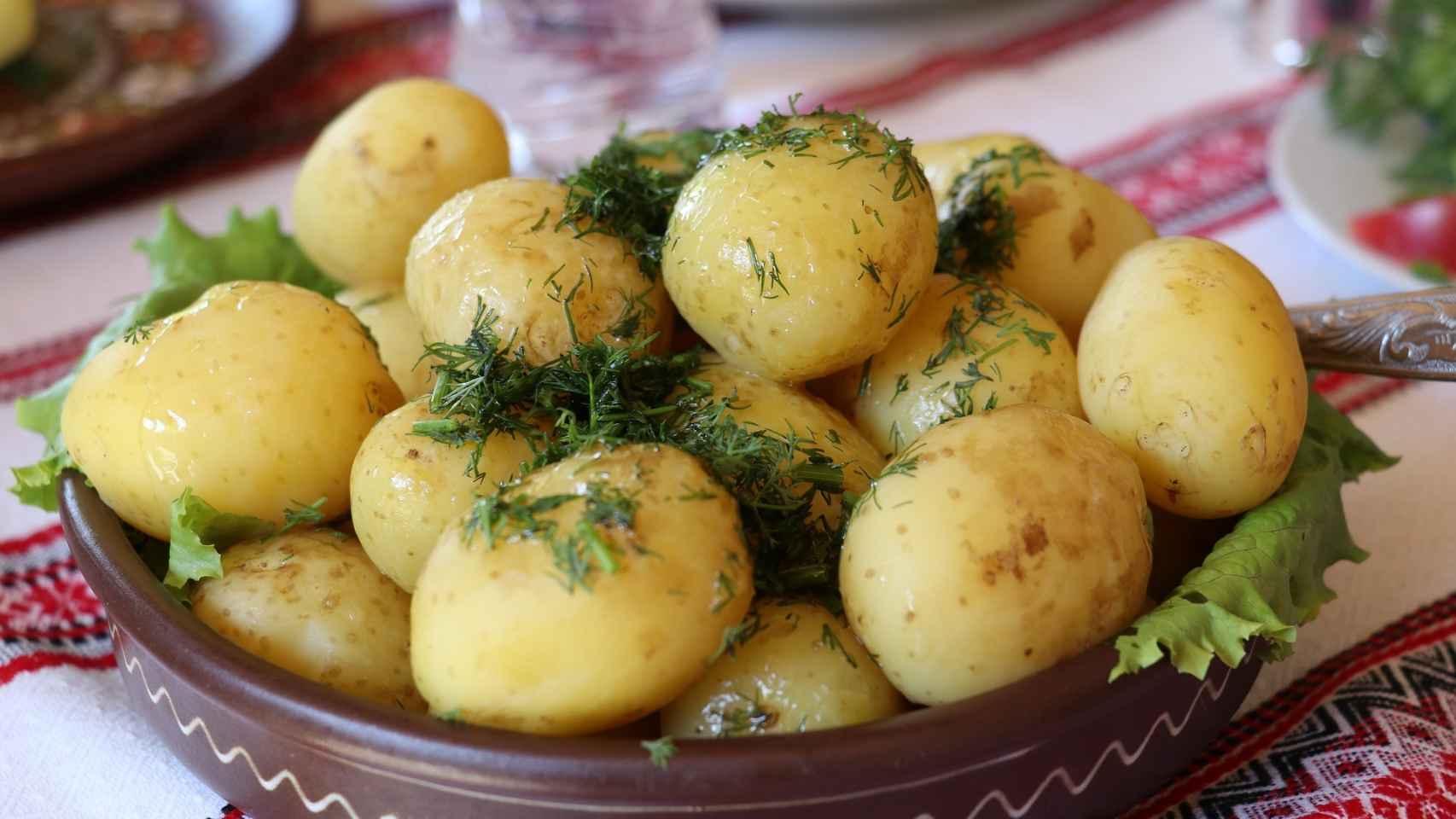 Las patatas cocidas son uno de los alimentos más saciantes que existen.