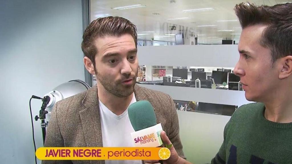 Javier Negre durante una conexión en 'Sálvame'.