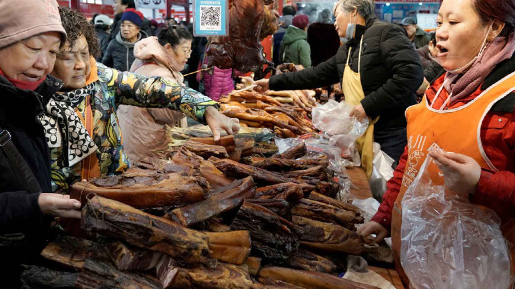 Imagen archivo de un mercado en China.