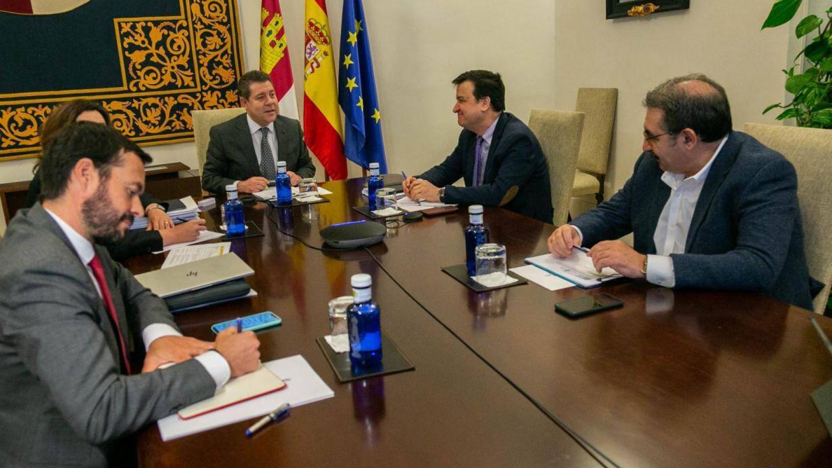 Videoconferencia con representantes del comercio y la cadena agroalimentaria de Castilla-La Mancha