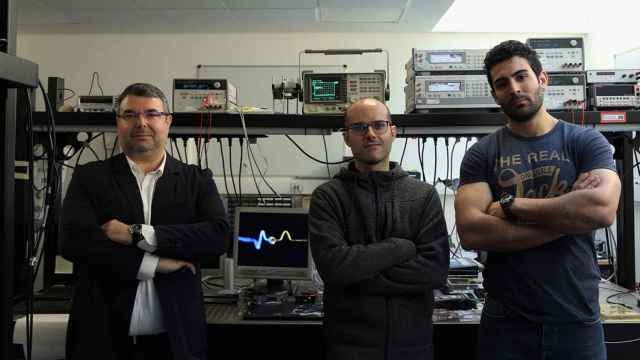 El equipo de investigadores del Centro de Tecnología Nanofotónica de la Universitat Politècnica de València.