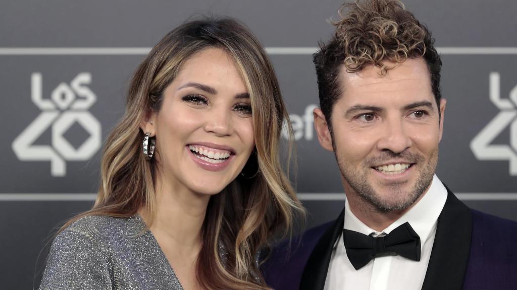La pareja ha comunicado que amplía la familia con una tierna fotografía.