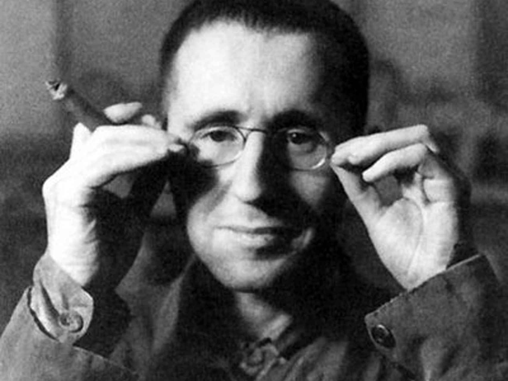 Bertolt Brecht, un referente intelectual para los estudiantes insurrectos.