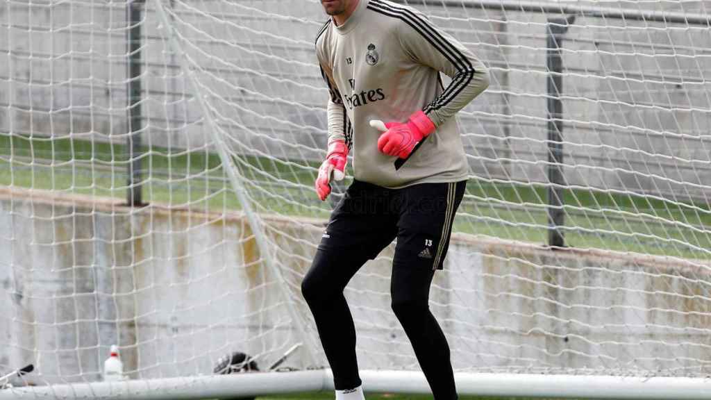 Thibaut Courtois, entrenando con el Real Madrid