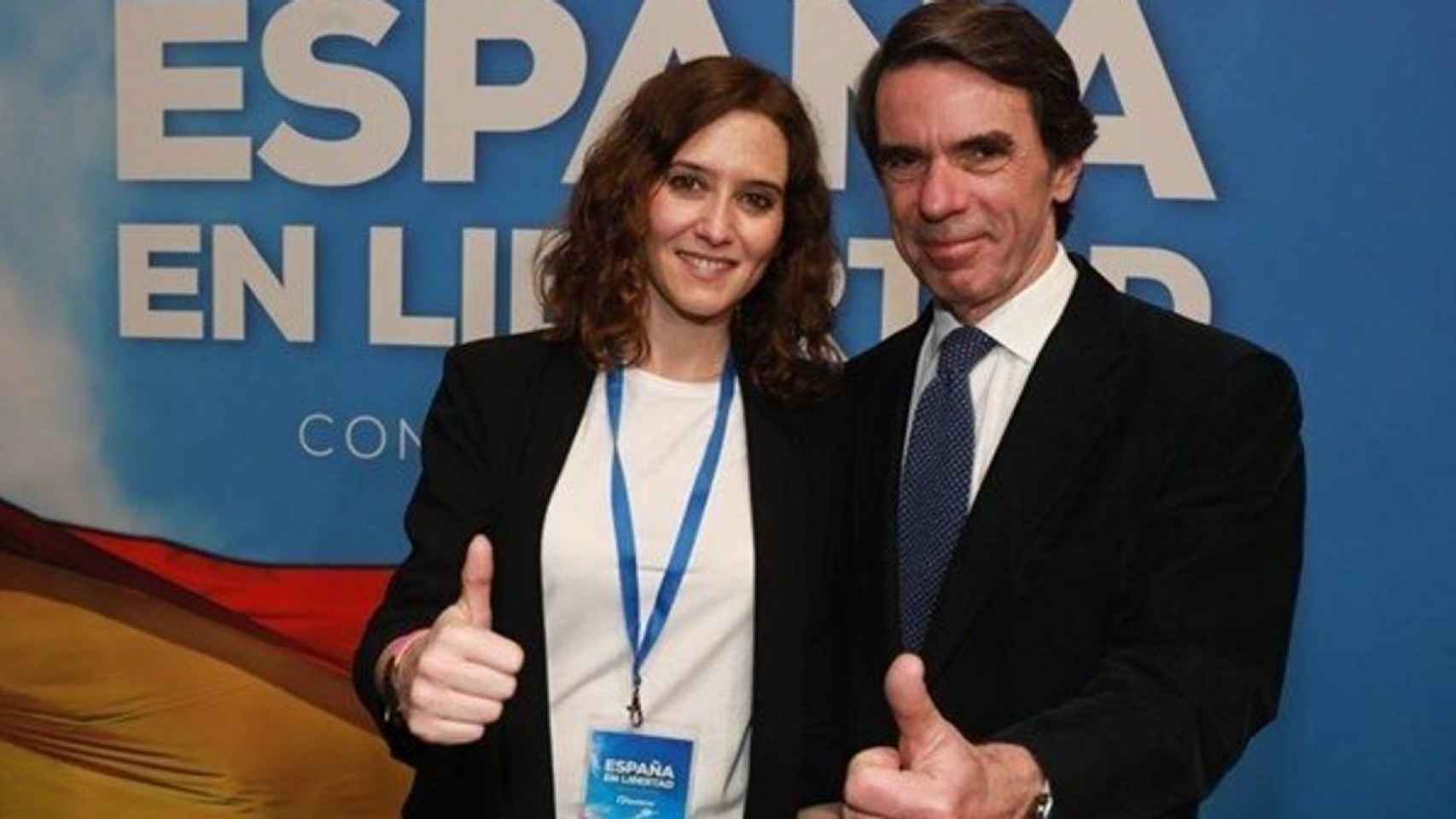 El expresidente José María Aznar con Isabel Díaz Ayuso, presidenta de la Comunidad de Madrid, en imagen de archivo.