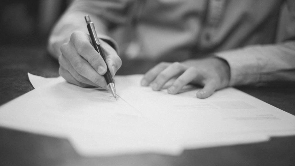 Los contratos menores y su polémica reforma convalidada por el Congreso