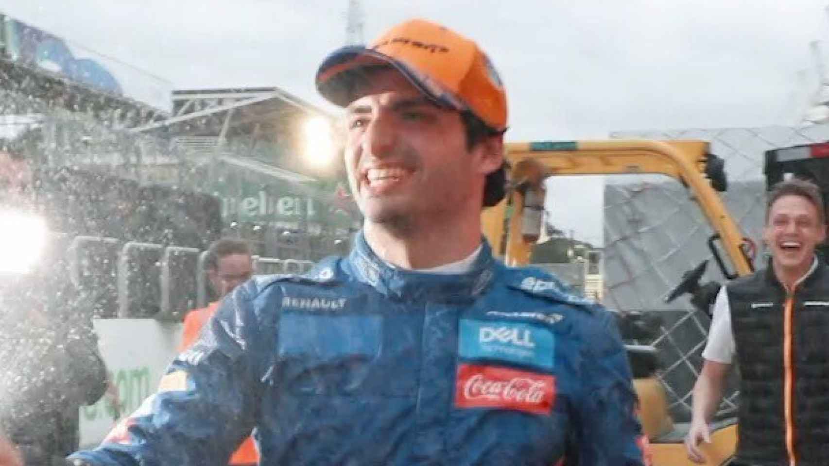 Carlos Sainz se despide de McLaren