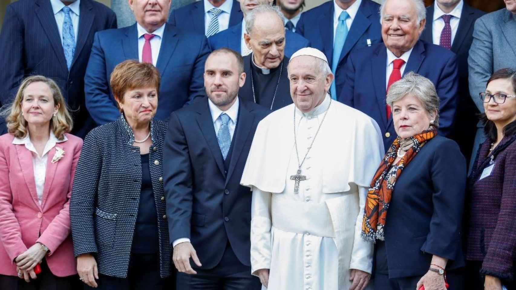 El Papa Francisco, en el centro de la imagen, durante su participación en el encuentro 'Nuevas formas de fraternidad solidaria, inclusión, integración e innovación'.