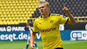 Haaland celebra su gol con el Borussia Dortmund