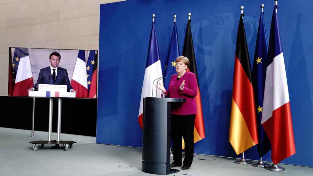 La canciller Angela Merkel, en rueda de prensa virtual con Emmanuel Macron