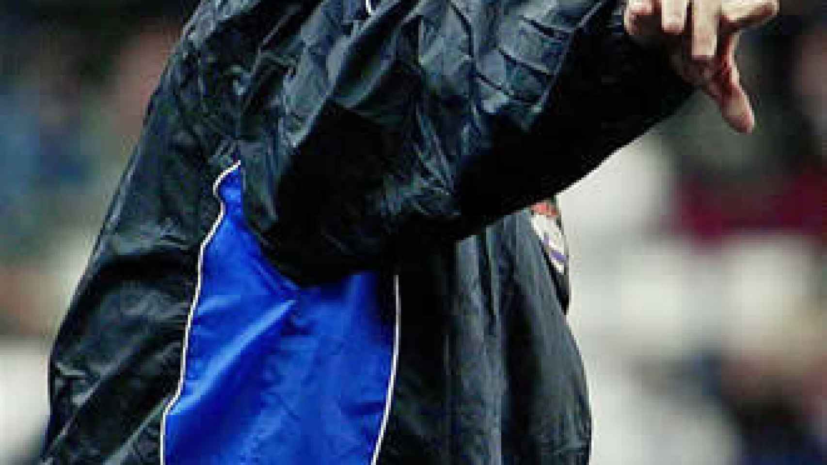 Irureta, durante un partido con el Deportivo de La Liga 1999/2000