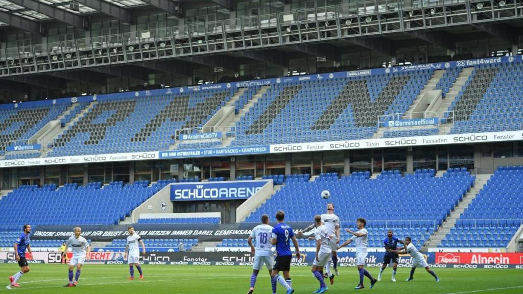 LaLiga busca evitar lo que supone tener las gradas como esta imagen de un partido de la Bundesliga 2