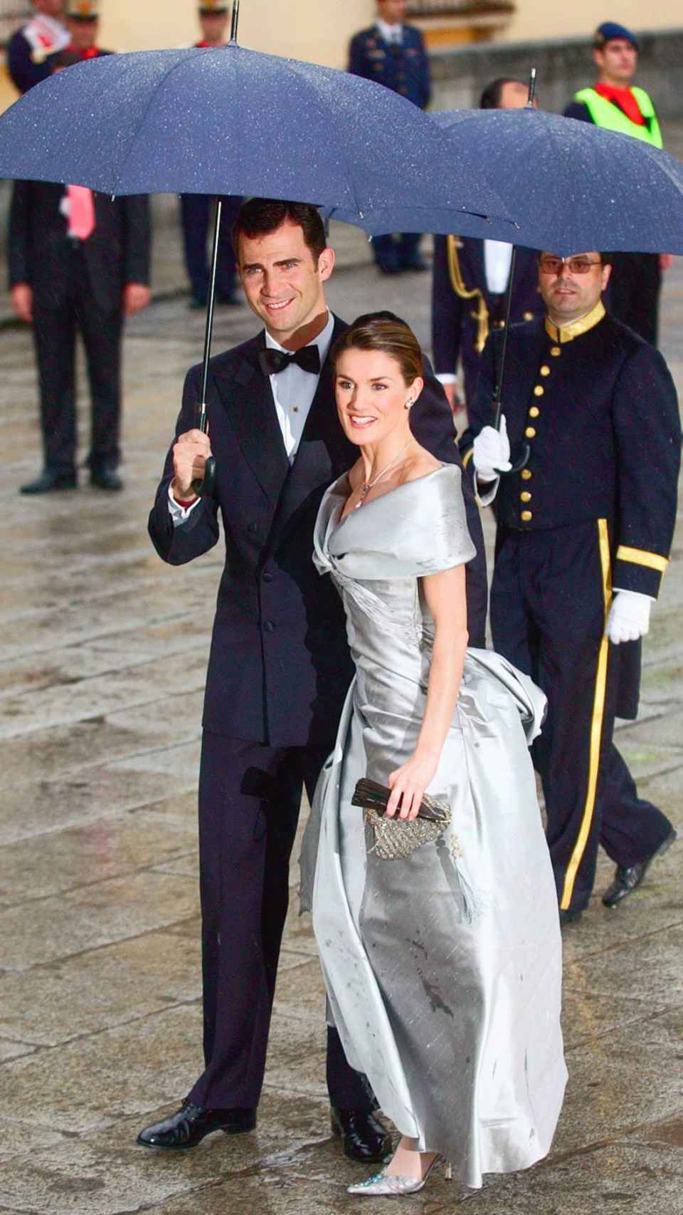 En su preboda, Letizia confió el diseño de su vestido a Lorenzo Caprile.