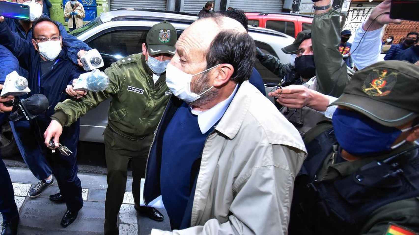 Marcelo Navajas, exministro de Salud, es llevado a su audiencia cautelar.