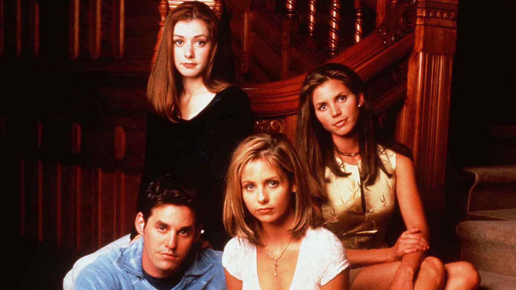 Buffy, la cazavampiros, otra obra de culto que no se puede ver legalmente.