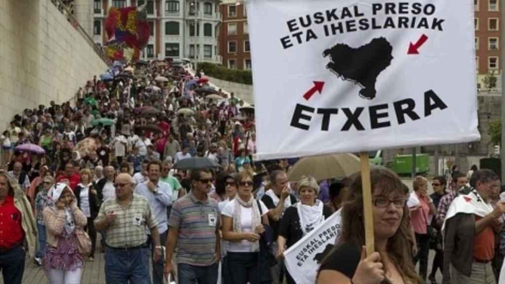 El Gobierno vasco pide acercar 200 presos de ETA para evitar propagar el Covid-19 en los desplazamientos
