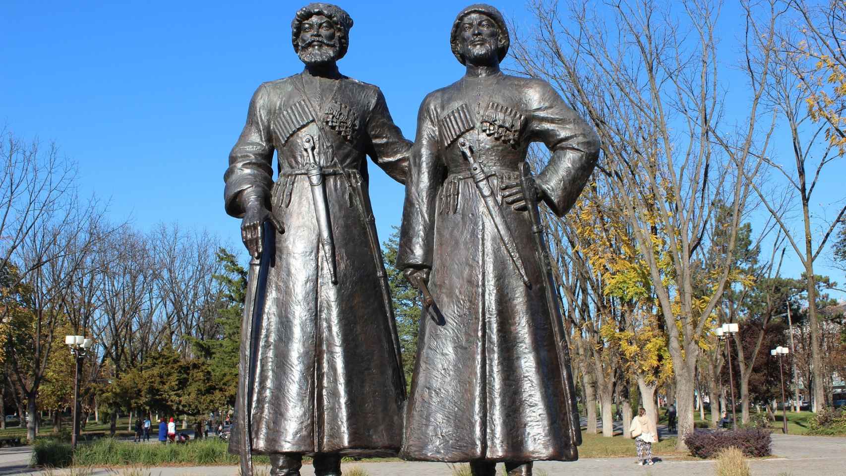 Monumento en homenaje al cosaco y montañés por la Primera Guerra Mundial.