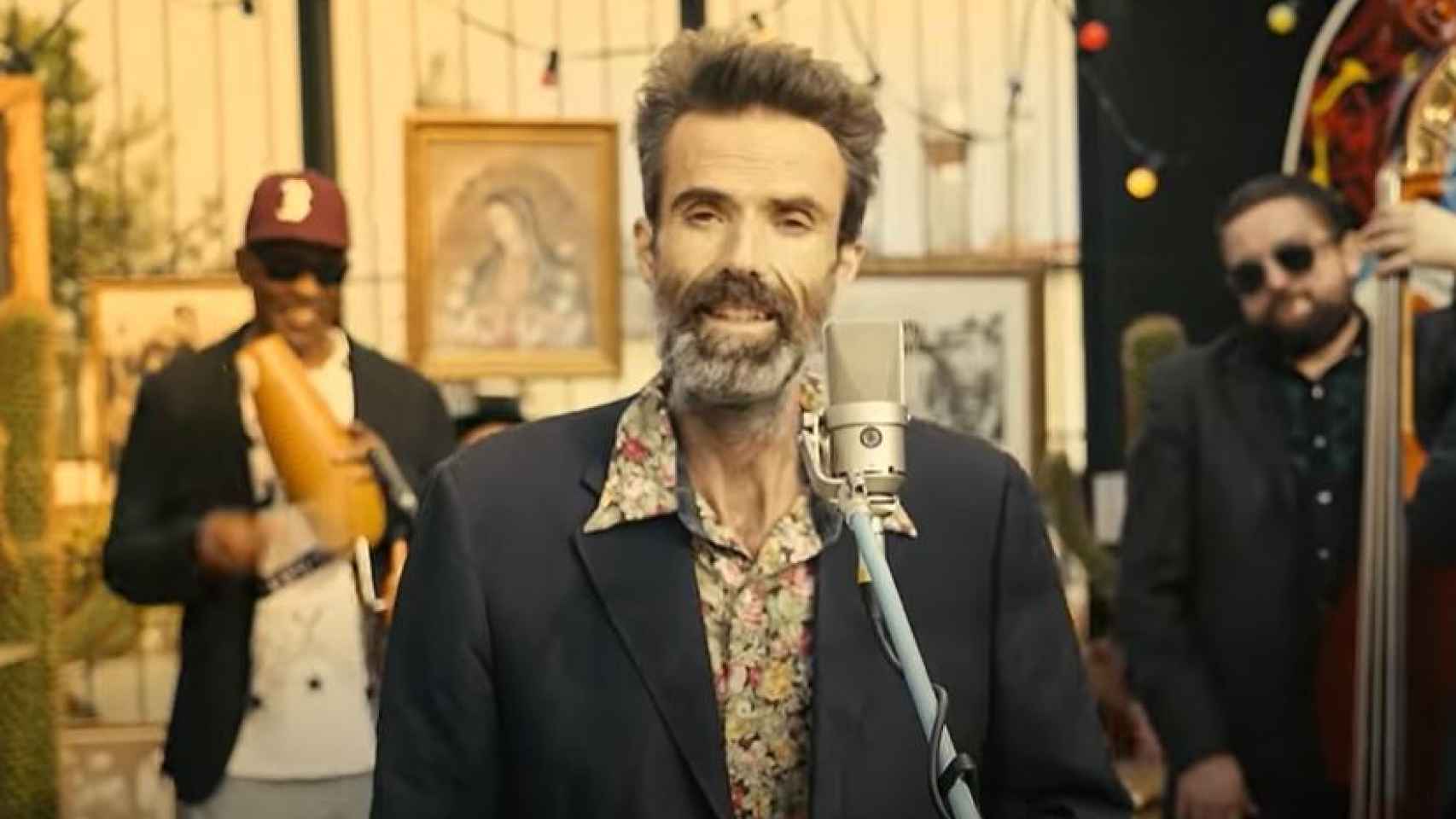 Pau Donés en el videoclip de su última canción.