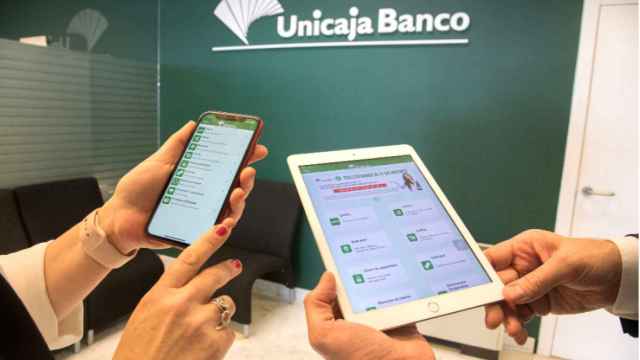 Operativa digital en Unicaja Banco.
