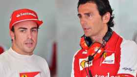 Fernando Alonso y De la Rosa, en Ferrari