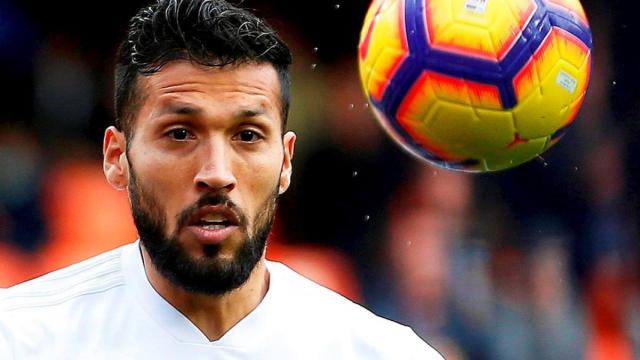 Ezequiel Garay, durante un partido con el Valencia