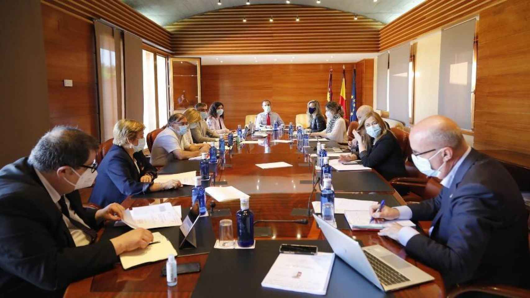 La Mesa de las Cortes de Castilla-La Mancha se ha reunido este lunes