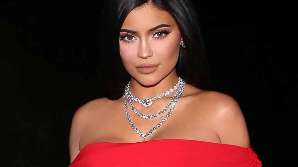 Kylie Jenner deja de ser 'milmillonaria': 'Forbes' le retira el título por  sus "mentiras"