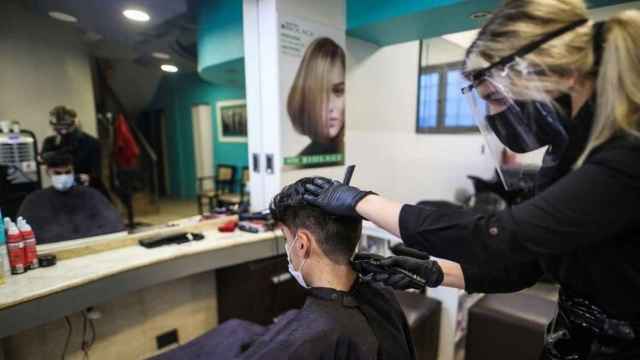 Una peluquería en Tres Cantos (Madrid).