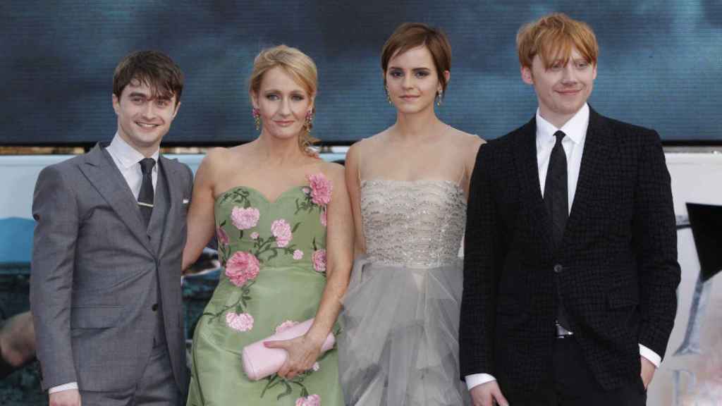 Daniel Radcliffe, JK Rowlng y Emma Watson.