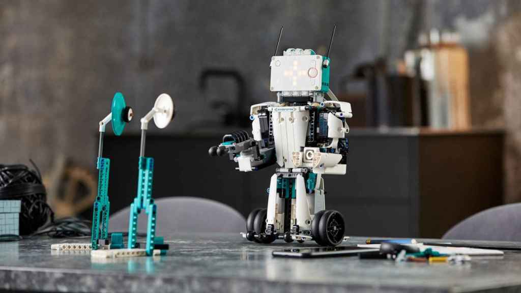 El robot más completo que podemos crear con el kit de LEGO