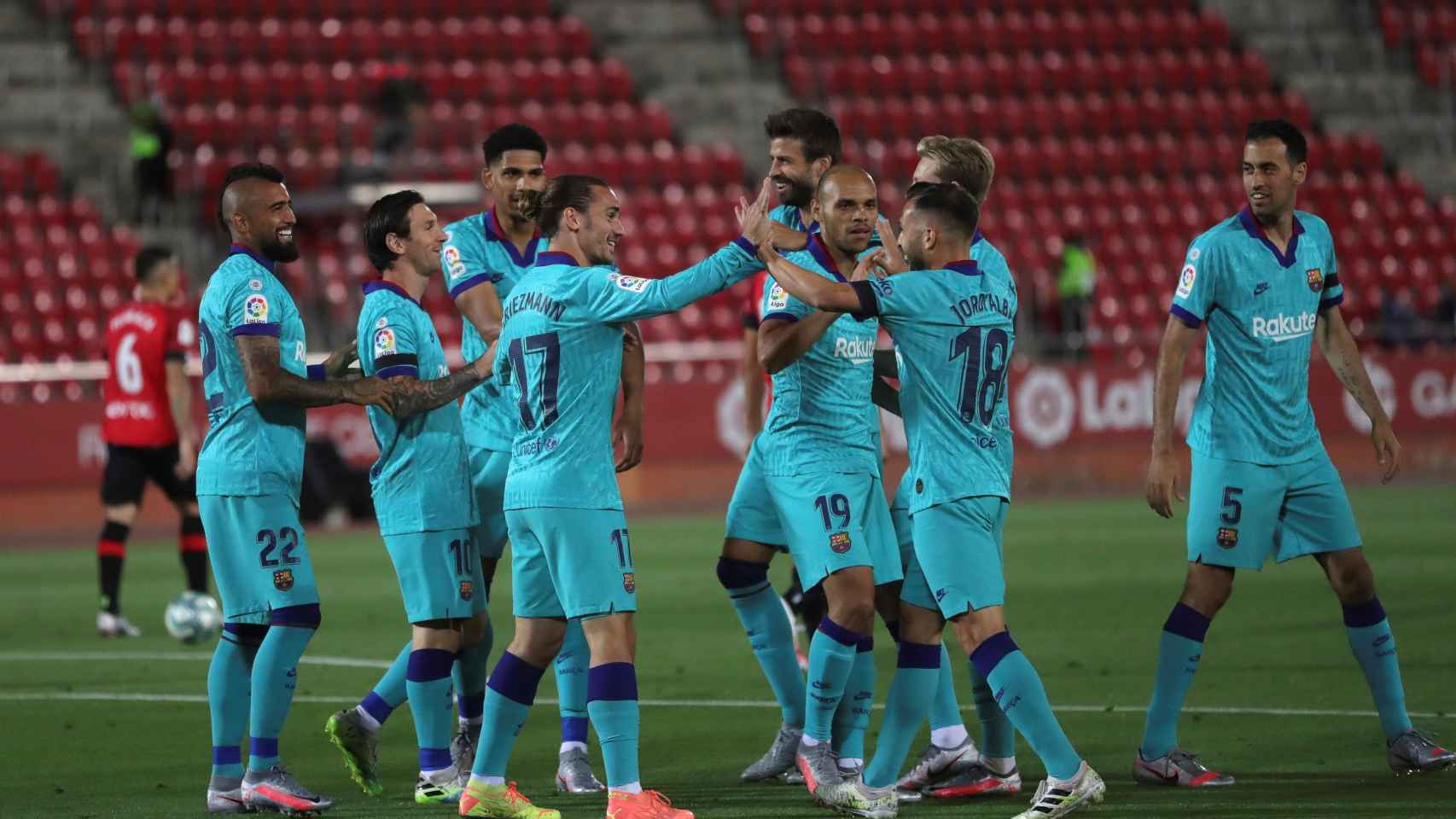 El Barcelona celebra un gol contra el Mallorca