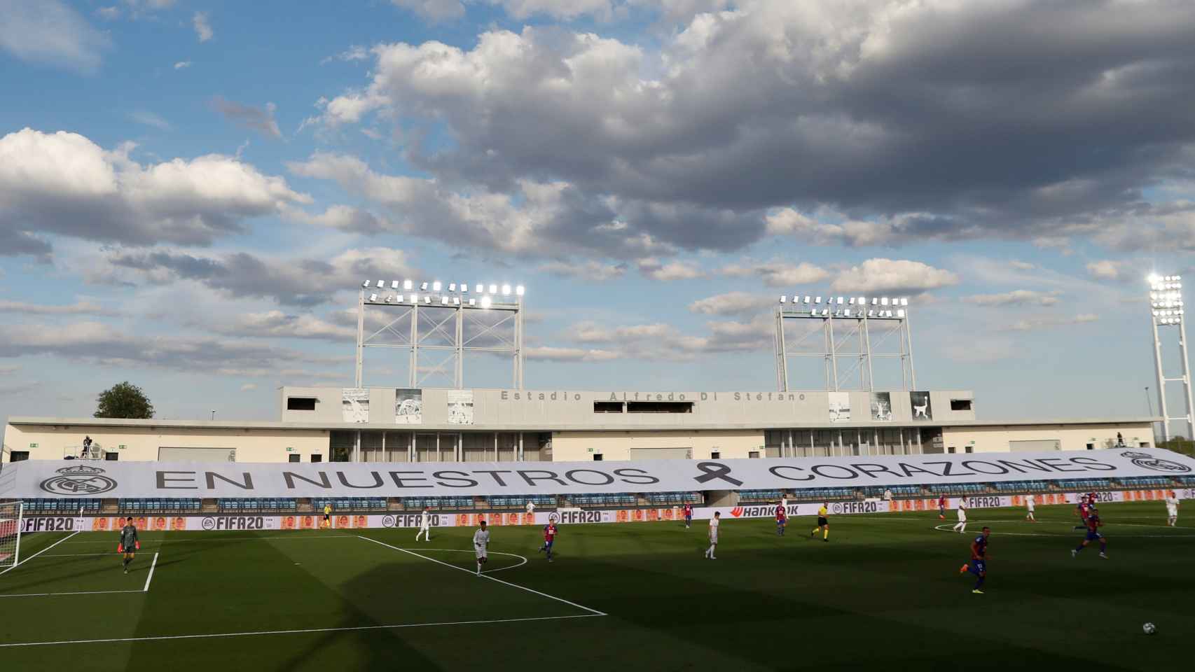 El estadio Alfredo Di Stéfano acoge el regreso del Real Madrid a La Liga tras el coronavirus